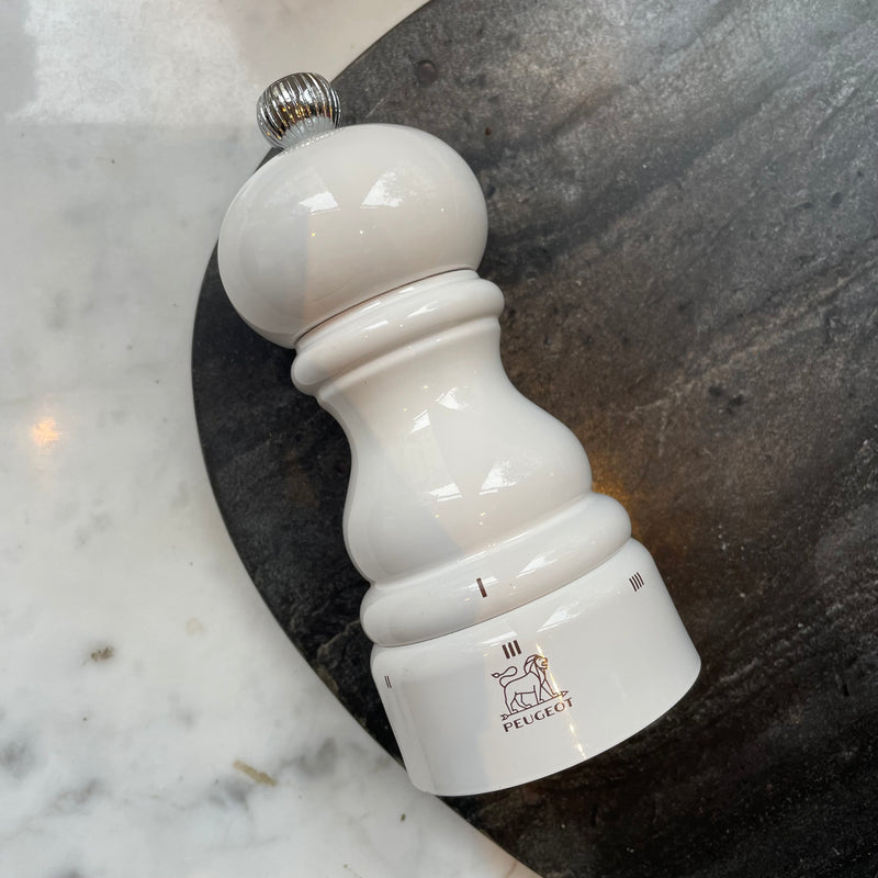 Paris lacquered