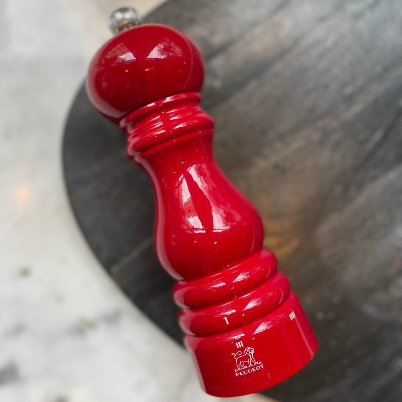 Paris lacquered