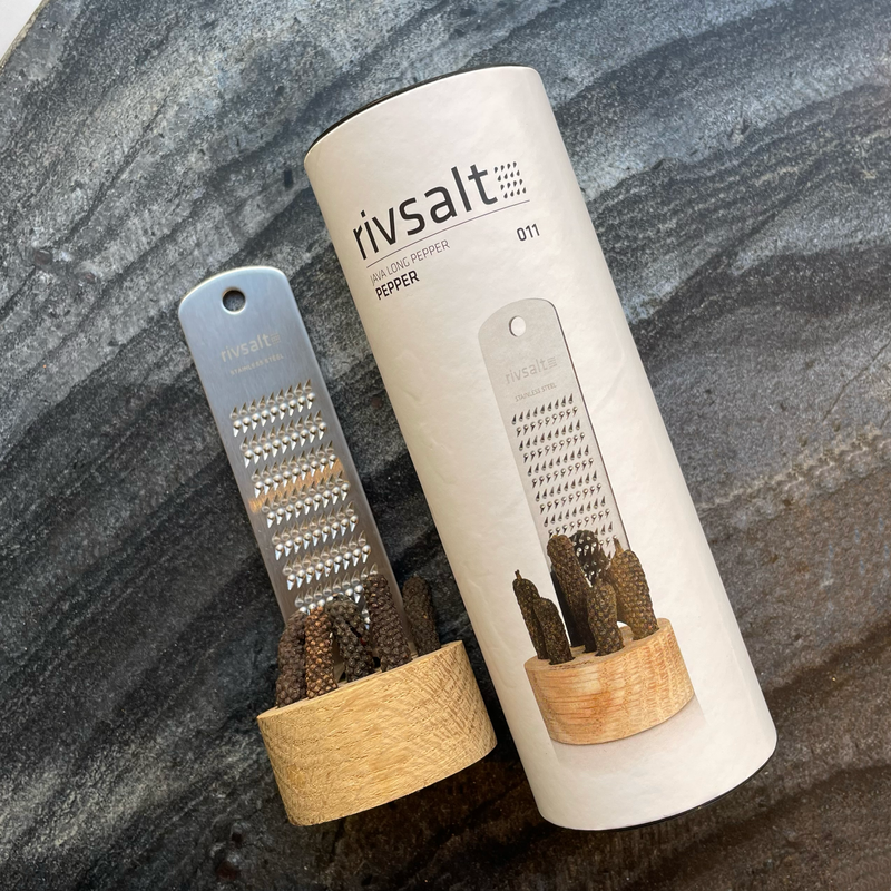 Grater for long pepper